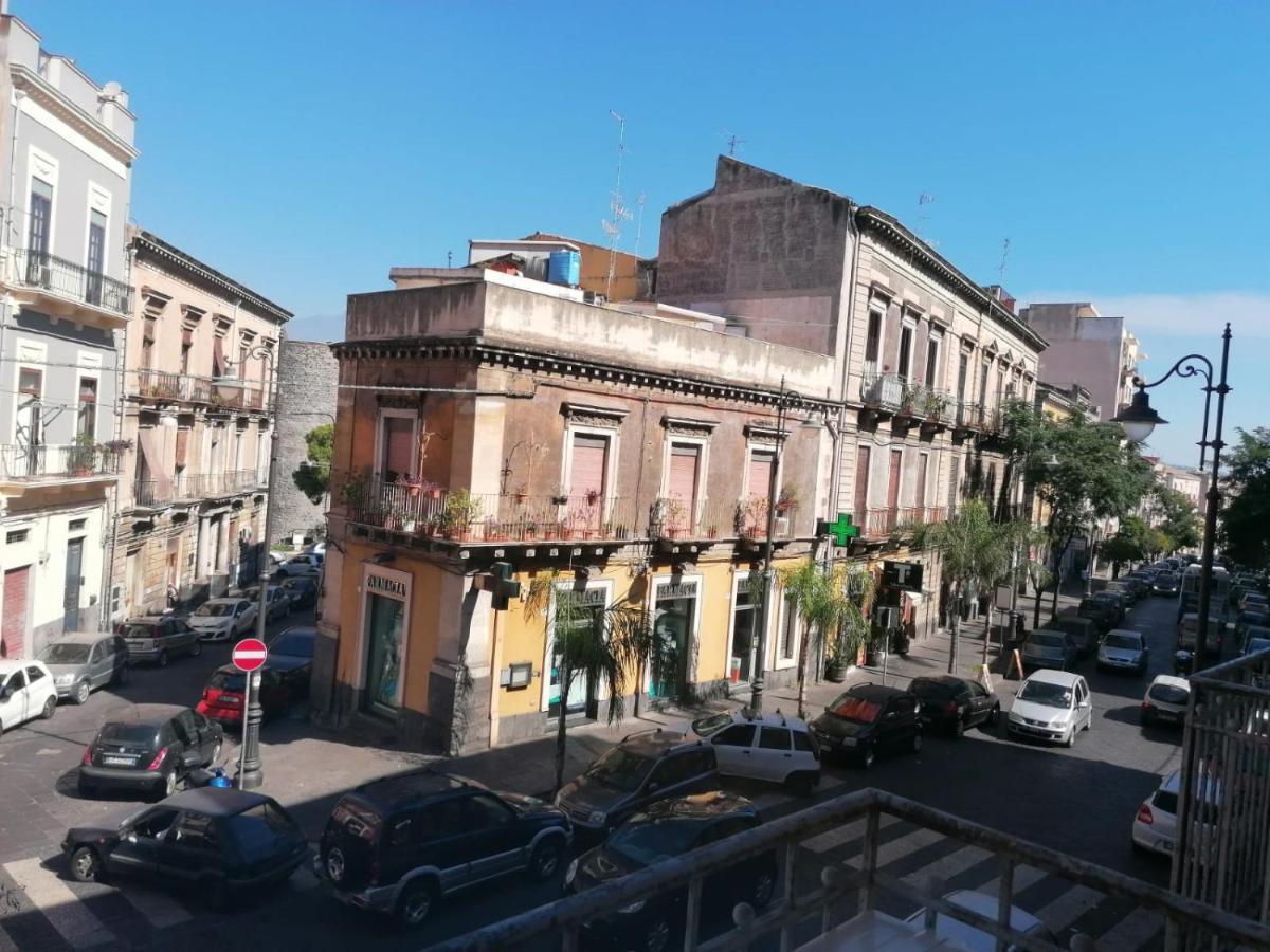 A Due Passi Bnb Catania Exterior photo